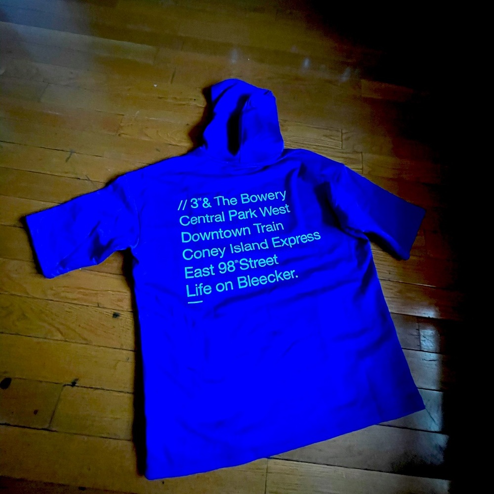 Men’s H&M short sleeve hoodie